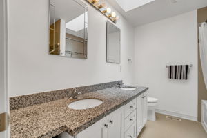 34-primary ensuite1