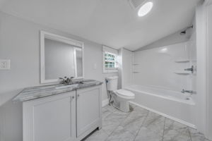  Photo 23