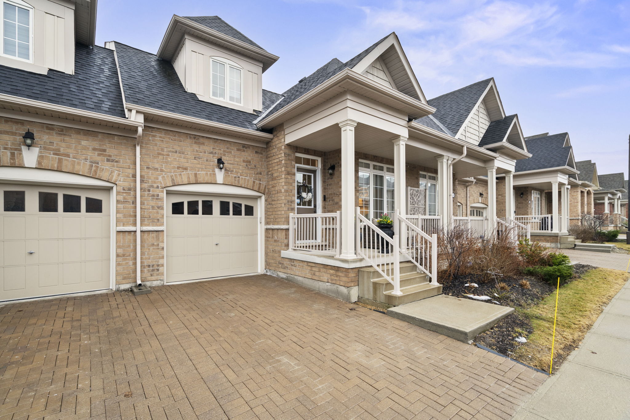 6 Amarillo Rd Brampton, ON L6R 4A5