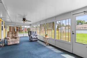 Screened-in Porch