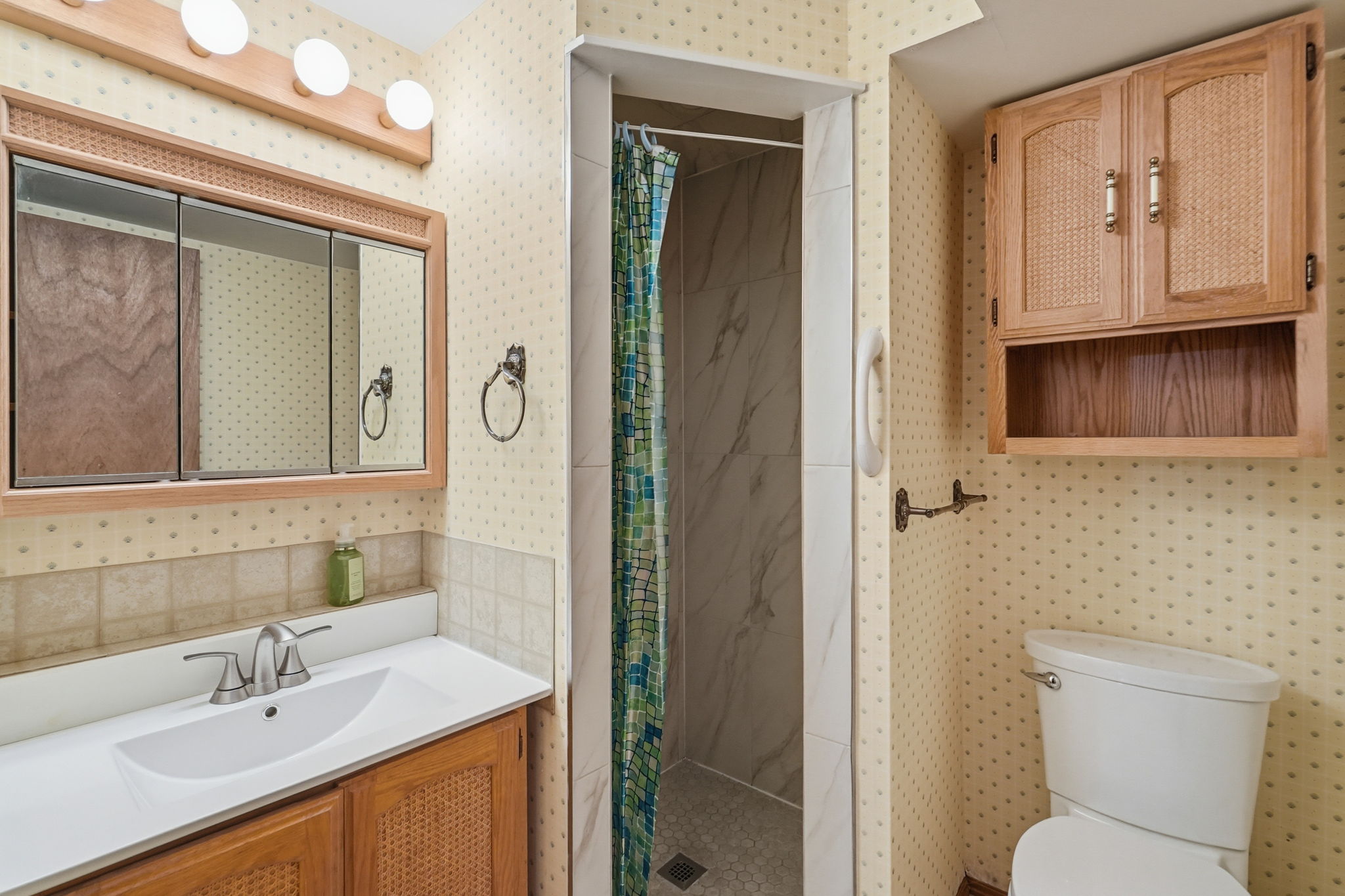  Photo 42