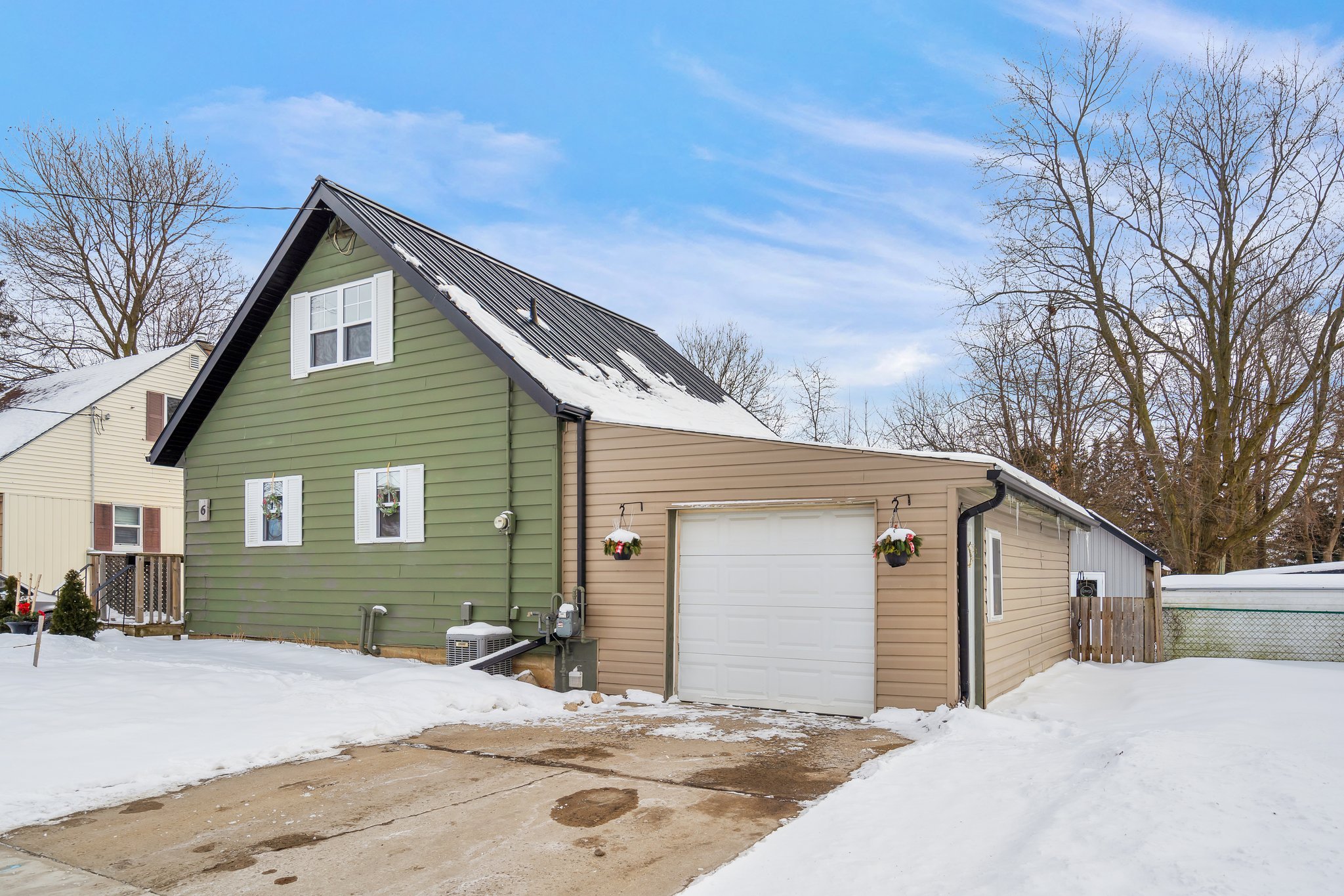 6 Churchill Crescent E, Fergus, ON N1M 2J3, CA Photo 3