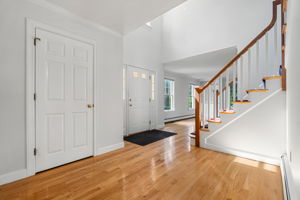 6 Davey Ln, Winchester, MA 01890, USA Photo 10
