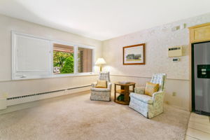Hearth Room/Dining Area