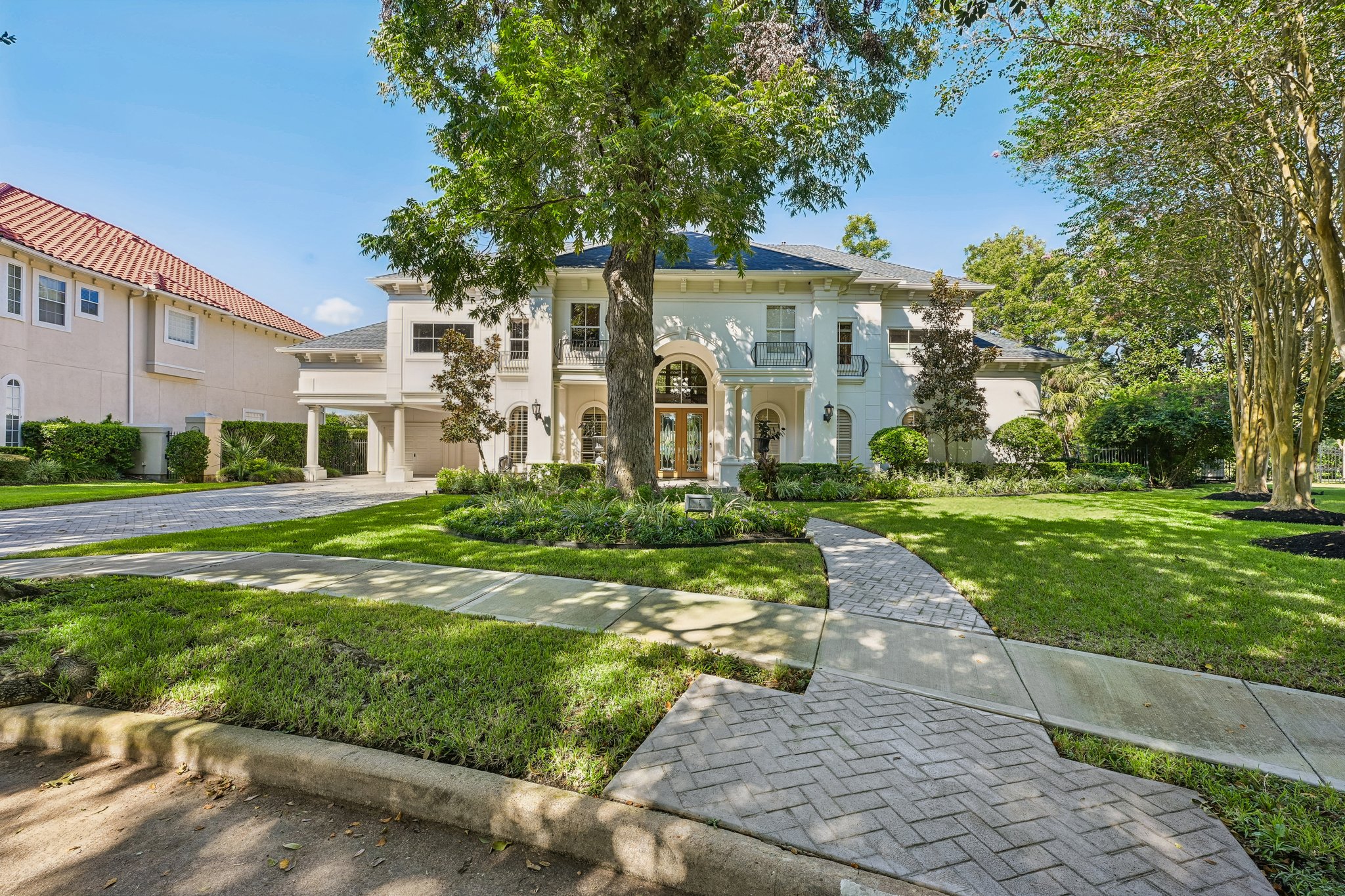 Farrell Ridge Dr-S1210-002.jpg
