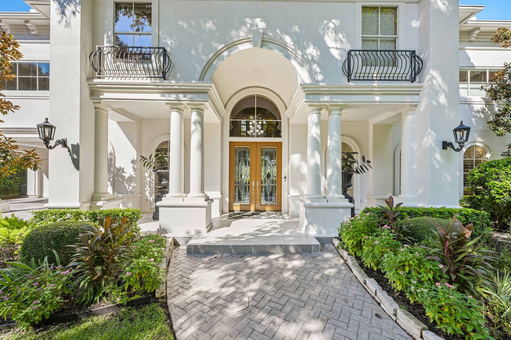 Farrell Ridge Dr-S1210-007.jpg