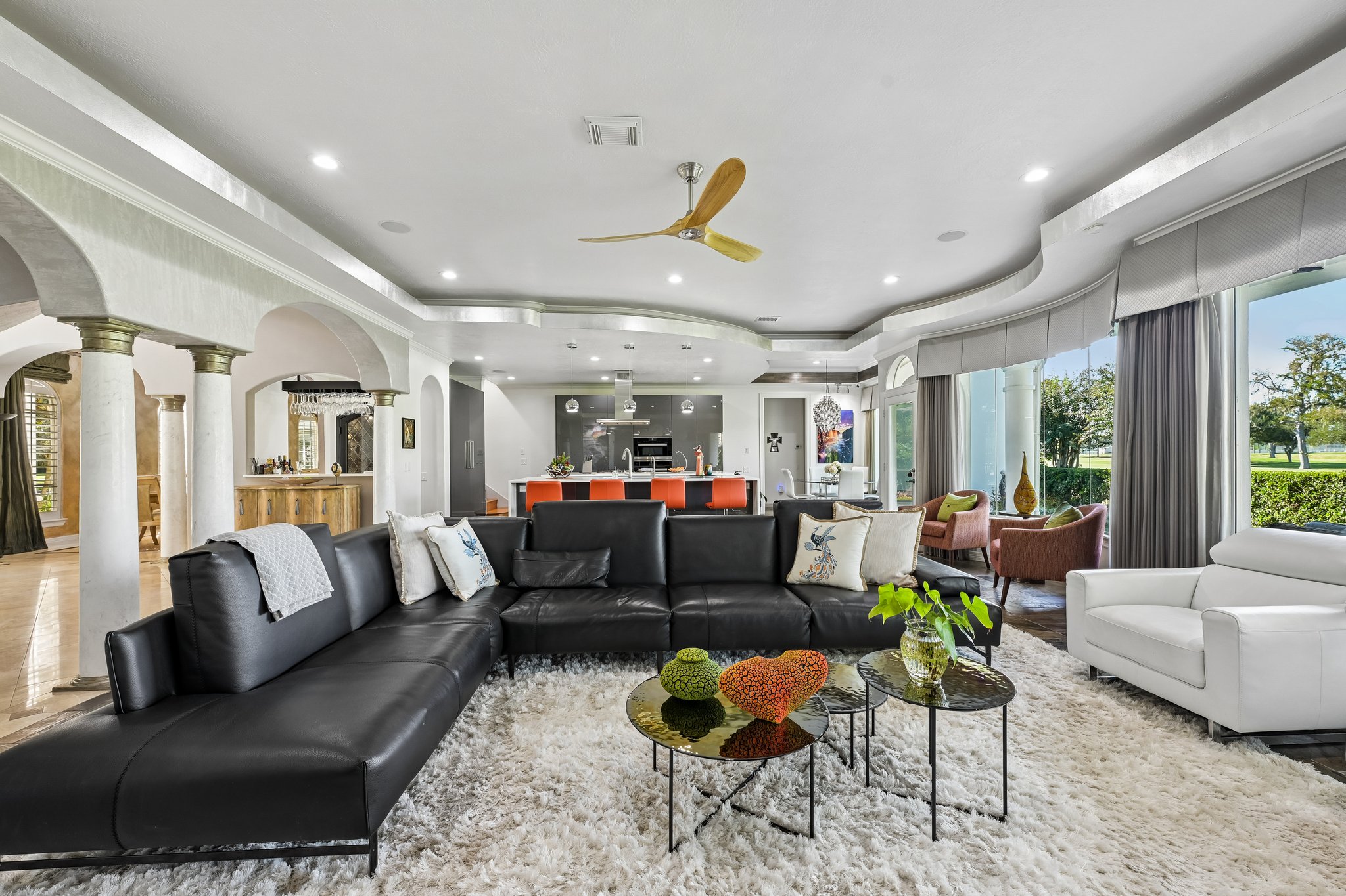 Farrell Ridge Dr-S1210-017.jpg