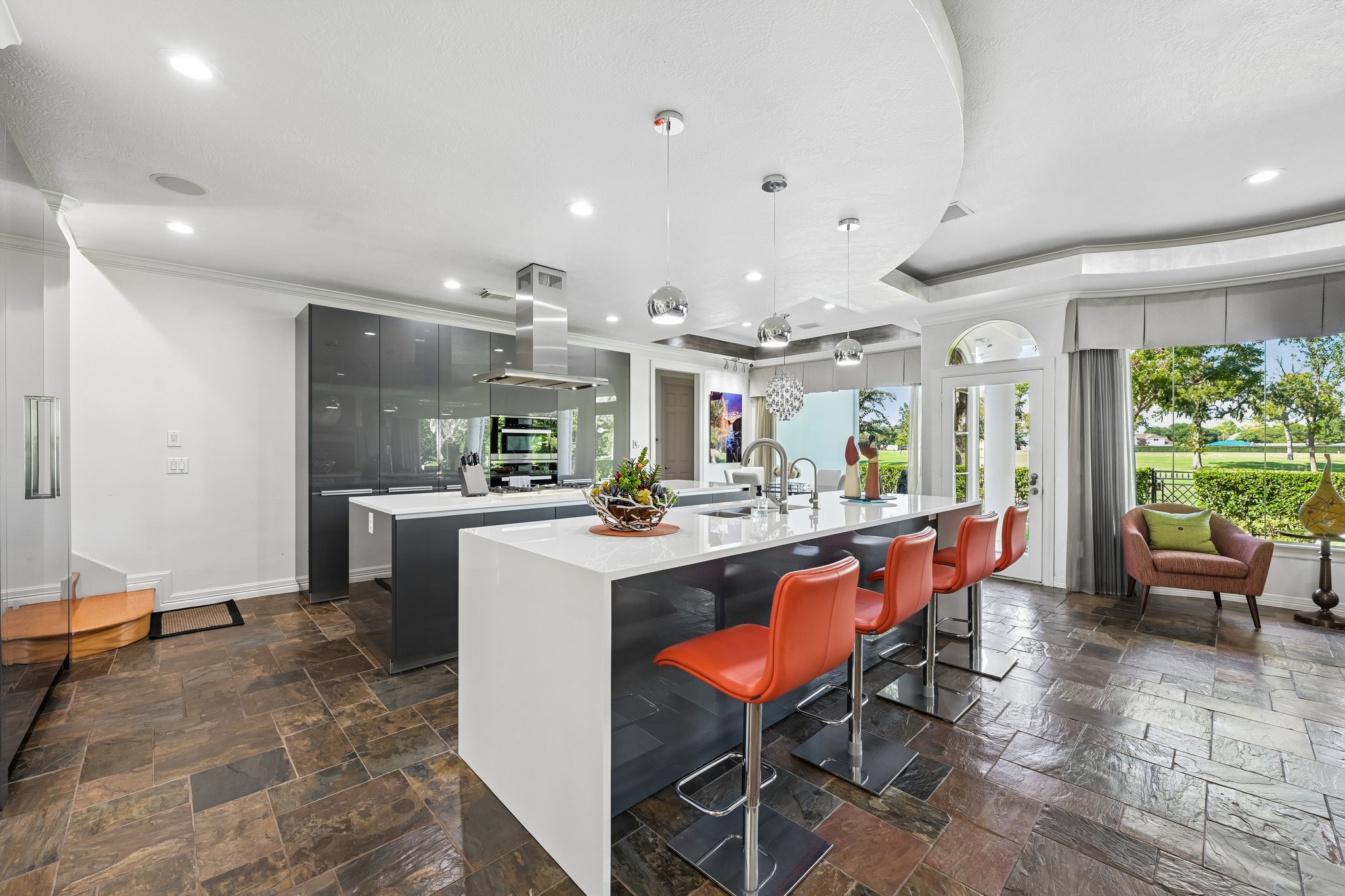Farrell Ridge Dr-S1210-020.jpg