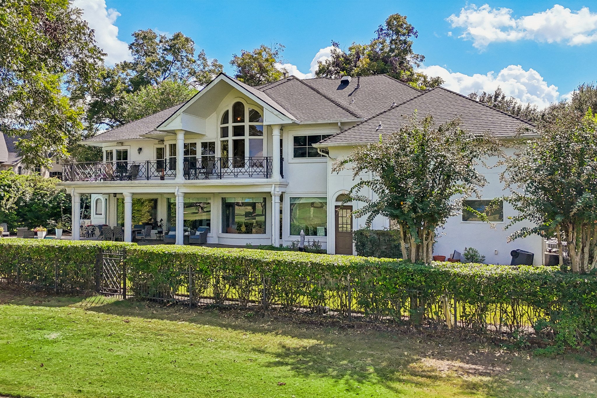 Farrell Ridge Dr-S1210-078.jpg