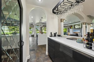Farrell Ridge Dr-S1210-031.jpg