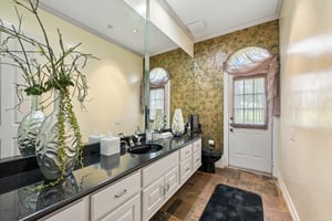 Farrell Ridge Dr-S1210-032.jpg