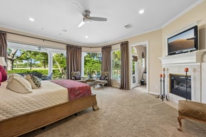 Farrell Ridge Dr-S1210-034.jpg