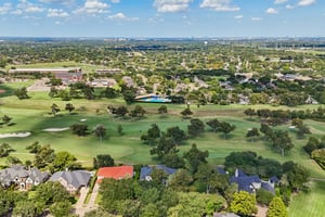 Farrell Ridge Dr-S1210-076.jpg