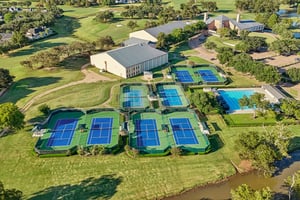 Farrell Ridge Dr-1210-908.jpg