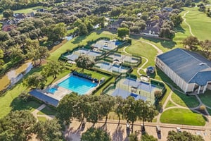 Farrell Ridge Dr-1210-910.jpg
