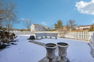 Greyhound Cir-S1202-059.jpg