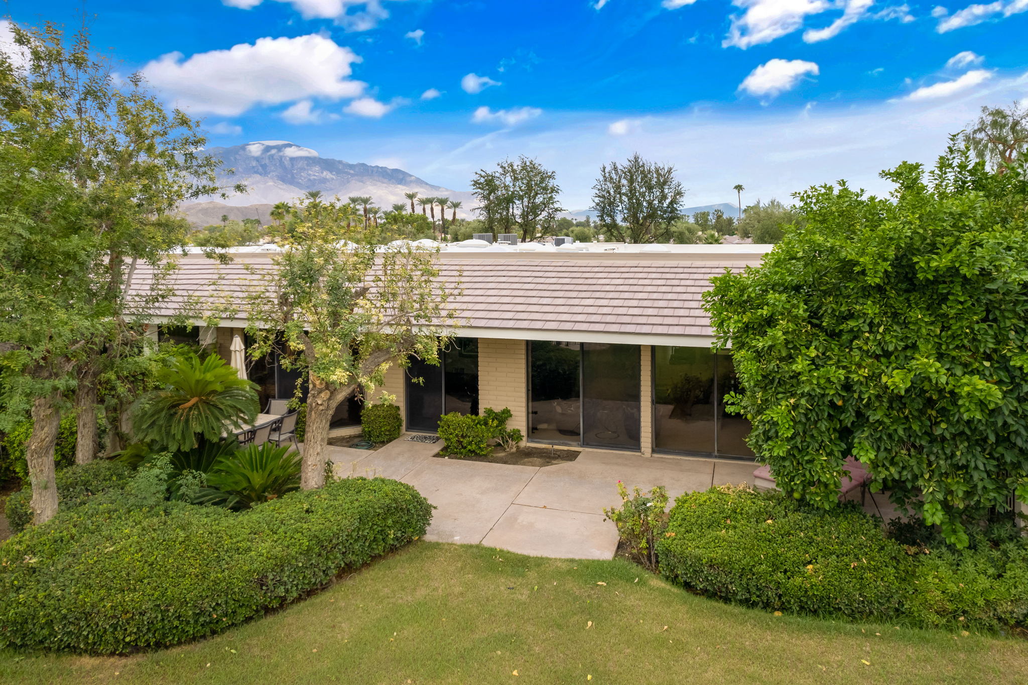 6 Hamlet Ct, Rancho Mirage, CA 92270, USA Photo 3