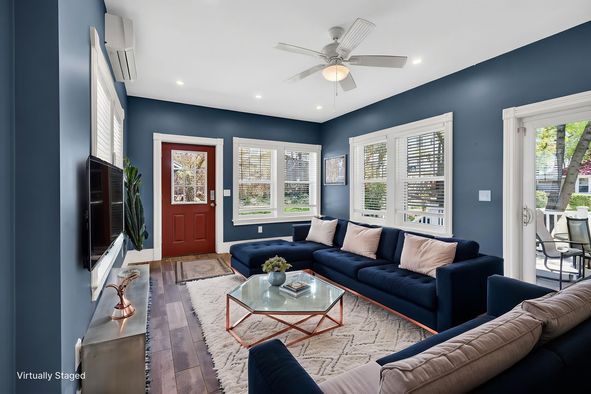 SHA00830 virtually staged.jpeg