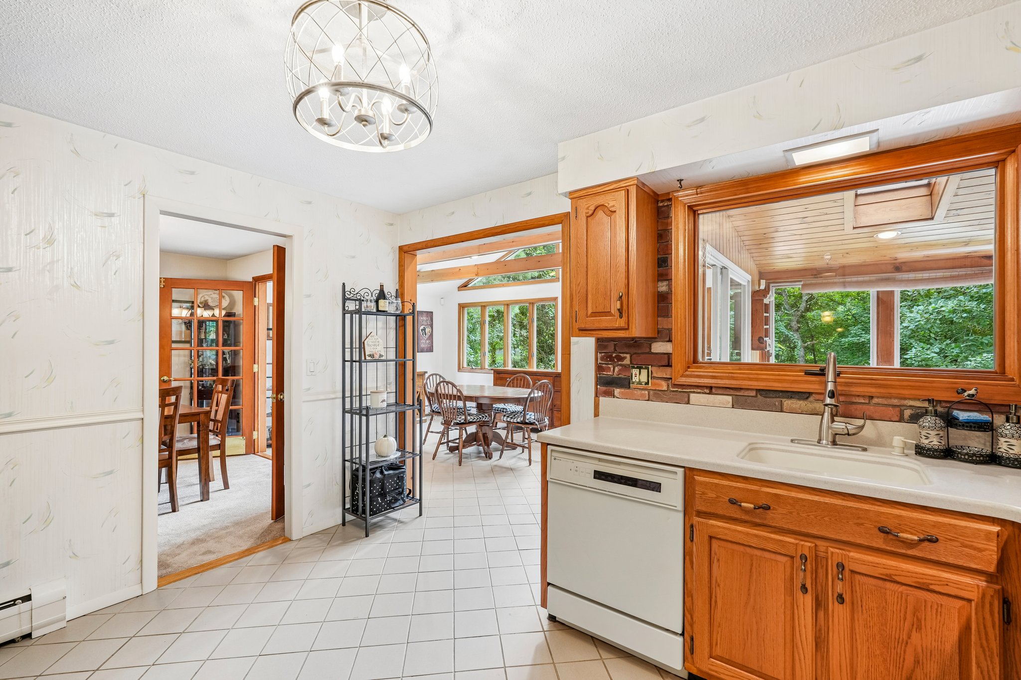 Hillcrest Rd-S1809-023.jpg