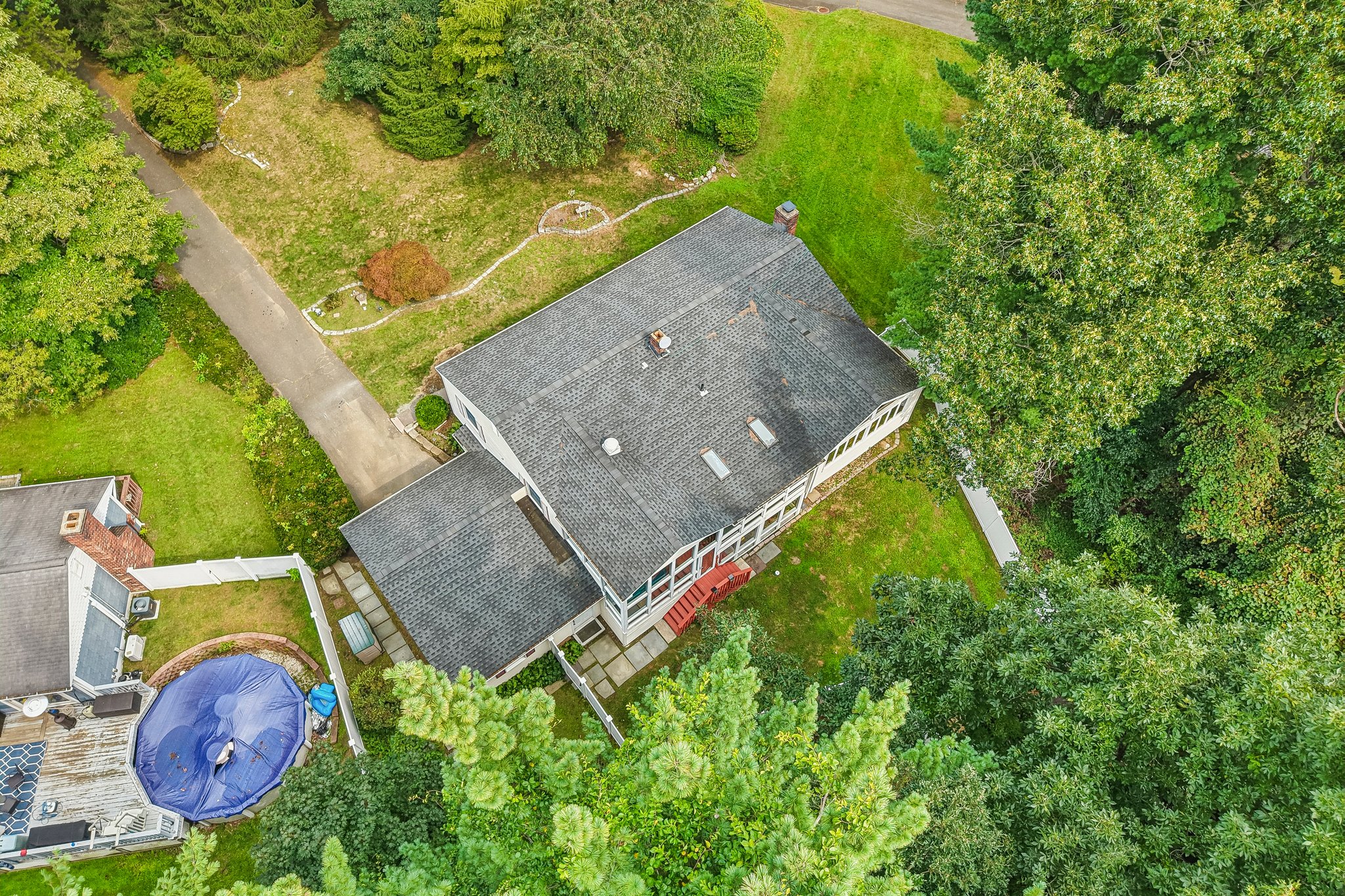 Hillcrest Rd-S1809-058.jpg