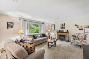 Hillcrest Rd-S1809-006.jpg