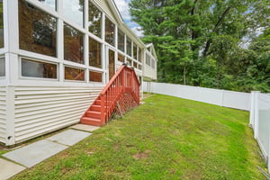 Hillcrest Rd-S1809-042.jpg