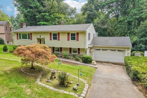Hillcrest Rd-S1809-048.jpg