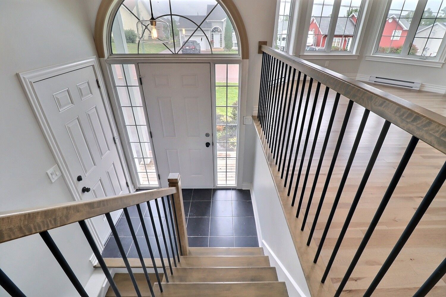  Photo 31