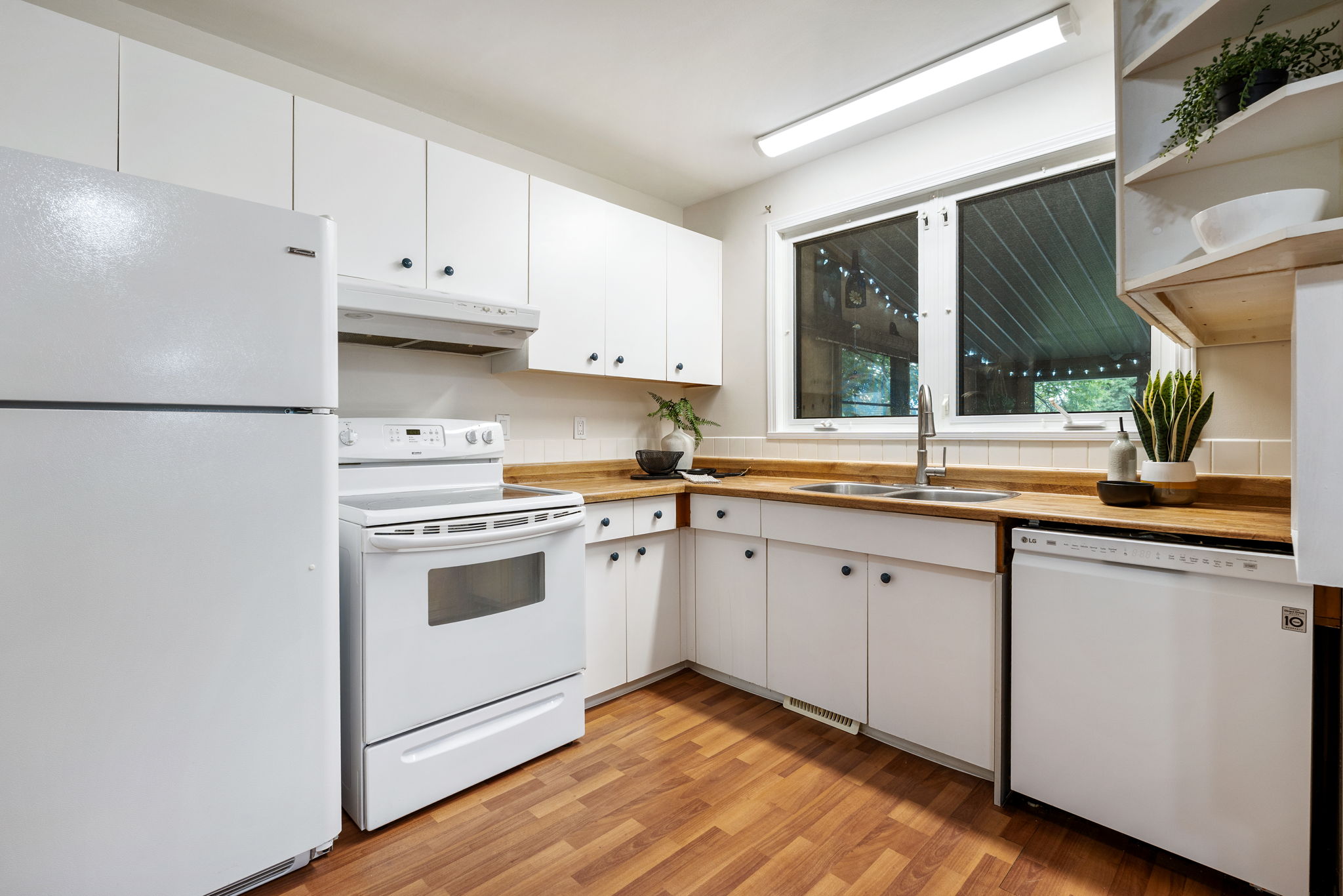 6 Keats Way - Interior-9