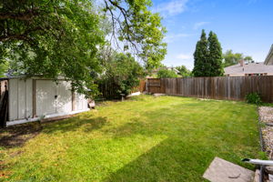 6 Keats Way - Exterior-4
