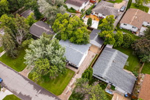 6 Keats Way - Exterior-5