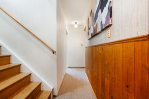 6 Keats Way - Interior-23
