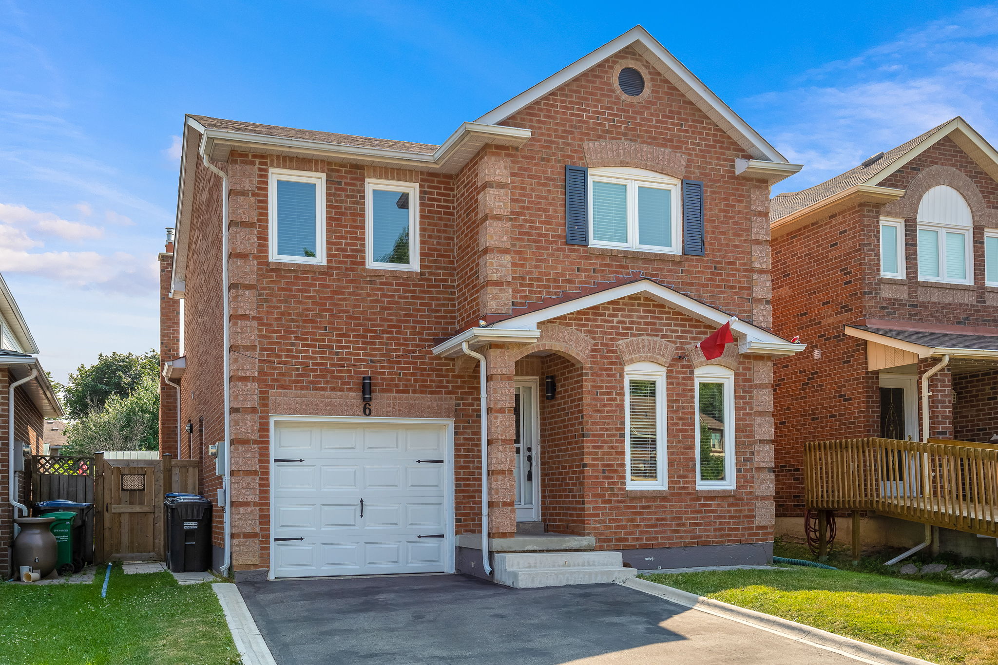  6 Killarney Ct, Brampton, ON L6Z 3B7, US