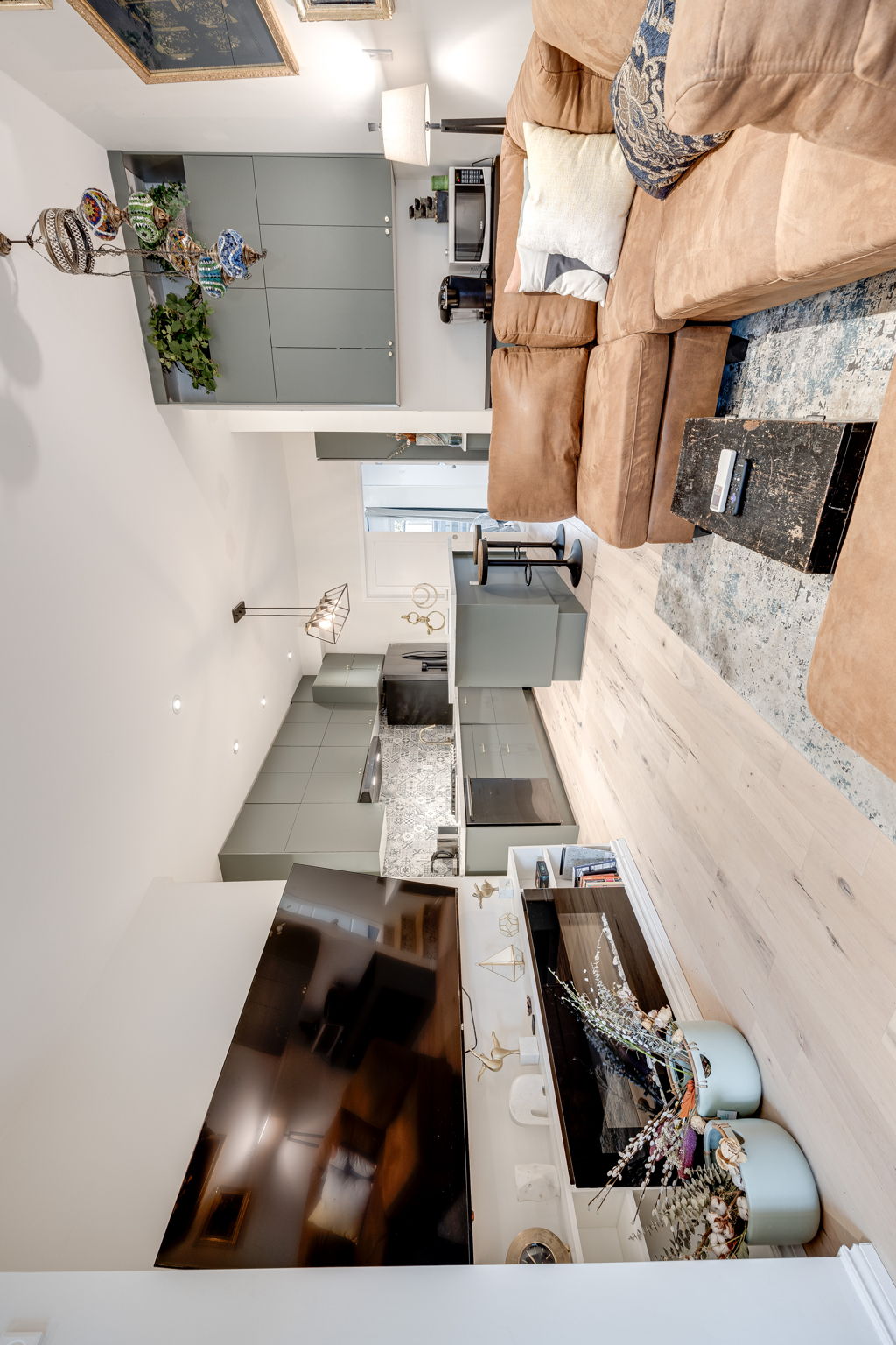 Toronto property showcase — delivered property photograph 6