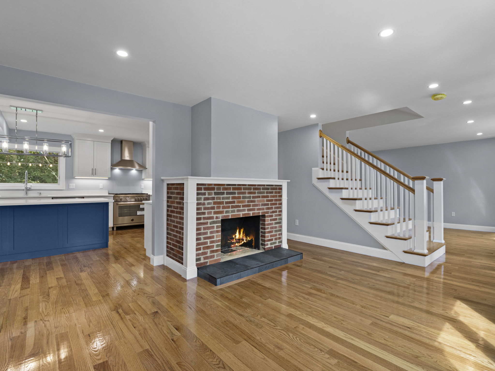 6 Lovis Ave Wakefield MA 14