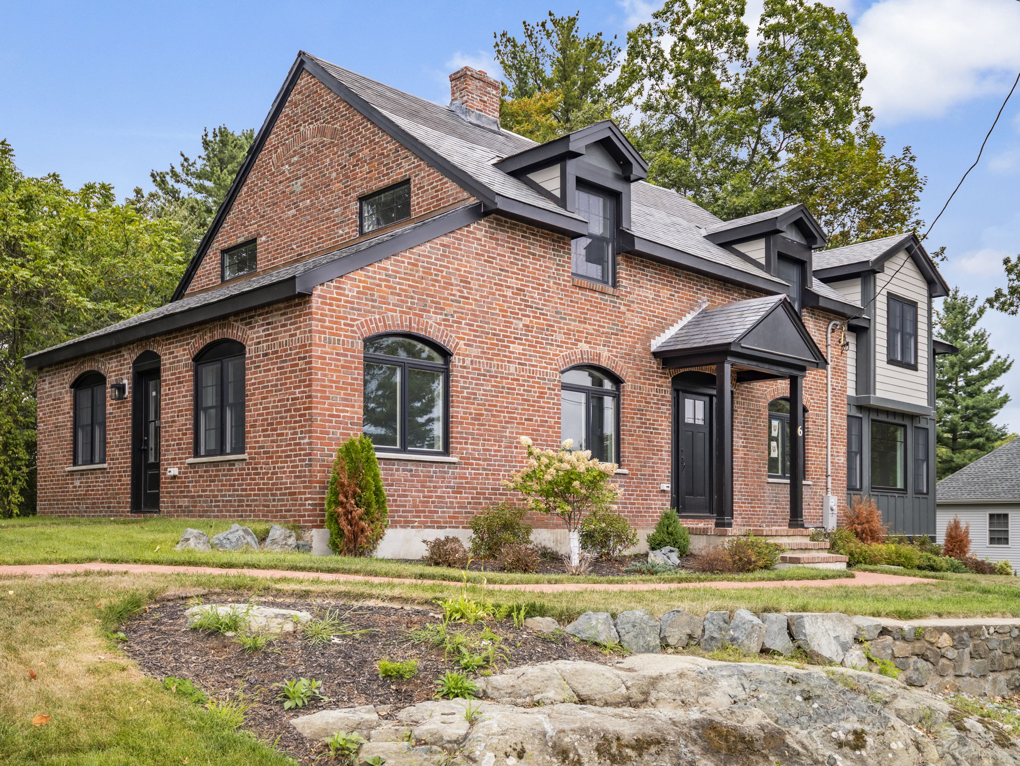 6 Lovis Ave Wakefield MA 64