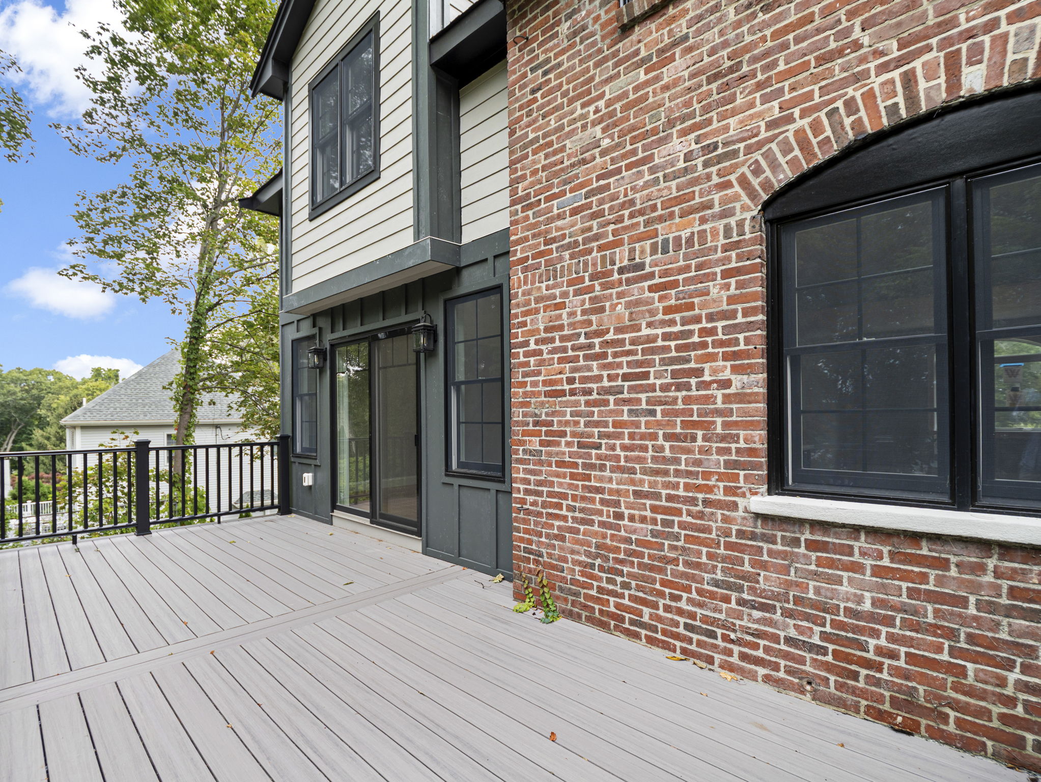 6 Lovis Ave Wakefield MA 56