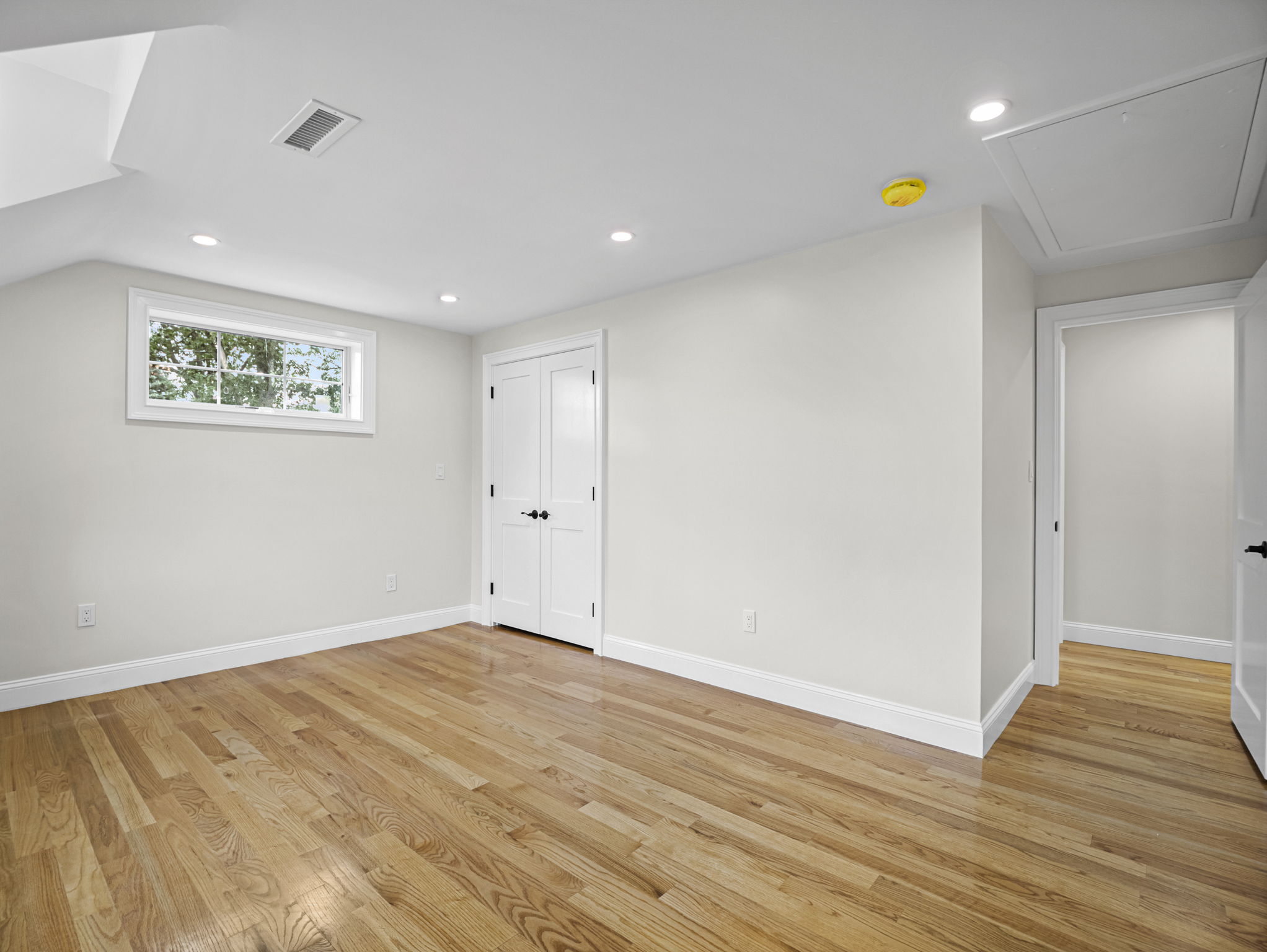 6 Lovis Ave Wakefield MA 34