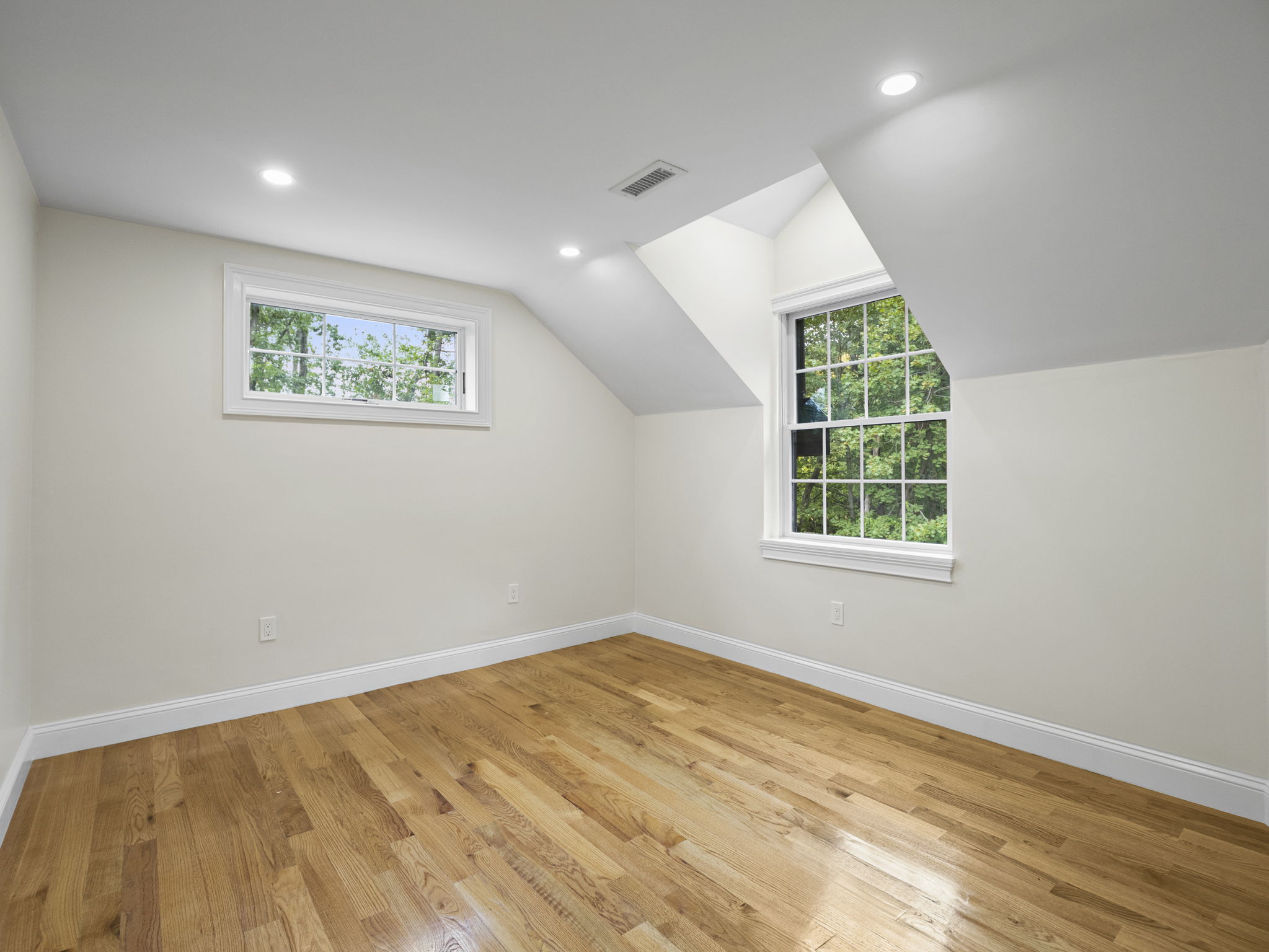 6 Lovis Ave Wakefield MA 29