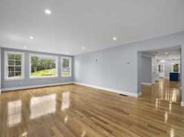 6 Lovis Ave Wakefield MA 25