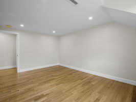 6 Lovis Ave Wakefield MA 42