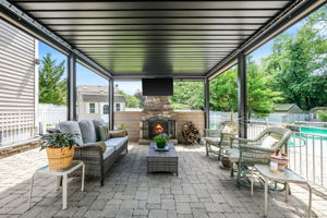 Pergola/Outdoor Living Room