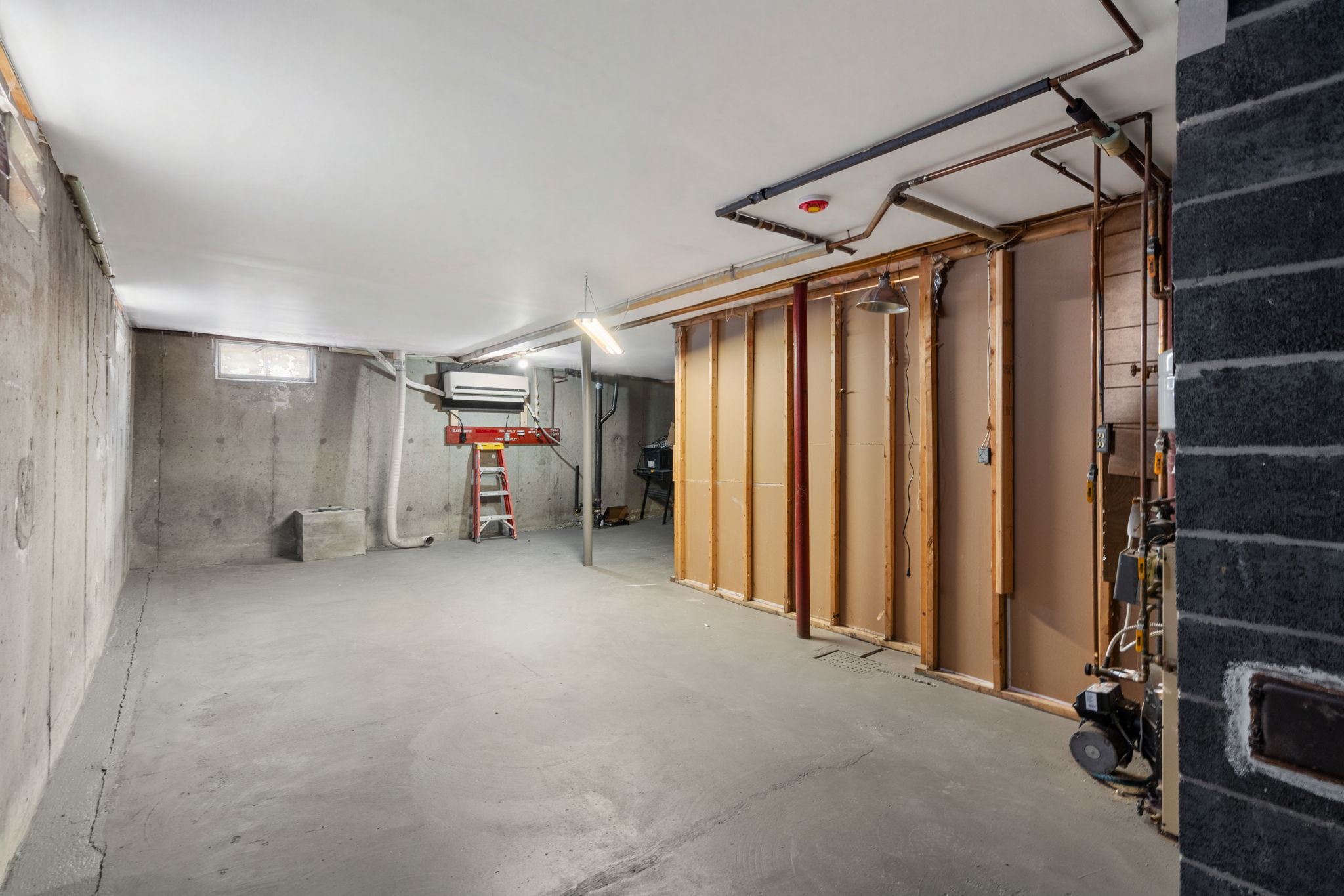 Image (23 of 39) edit