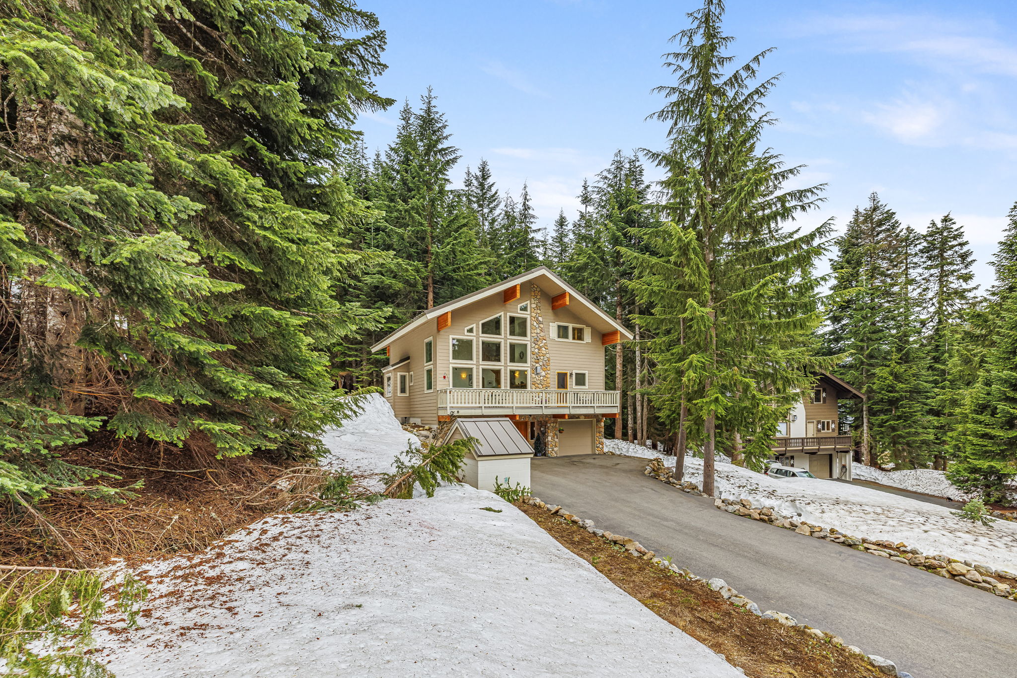 6 Ober Strasse, Snoqualmie Pass, WA 98068 | Studio44A