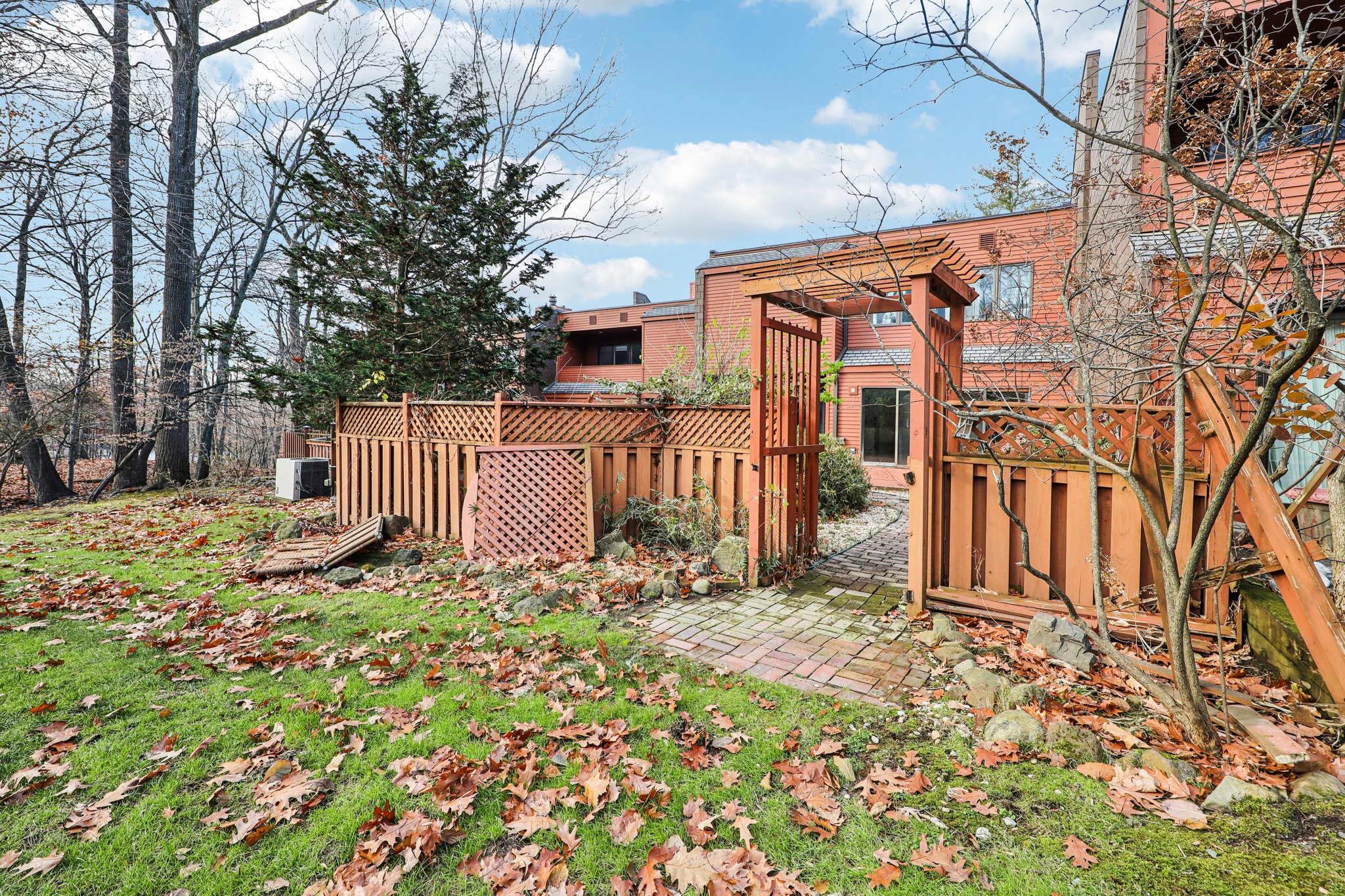 Old Quarry Rd-S0512-056.jpg