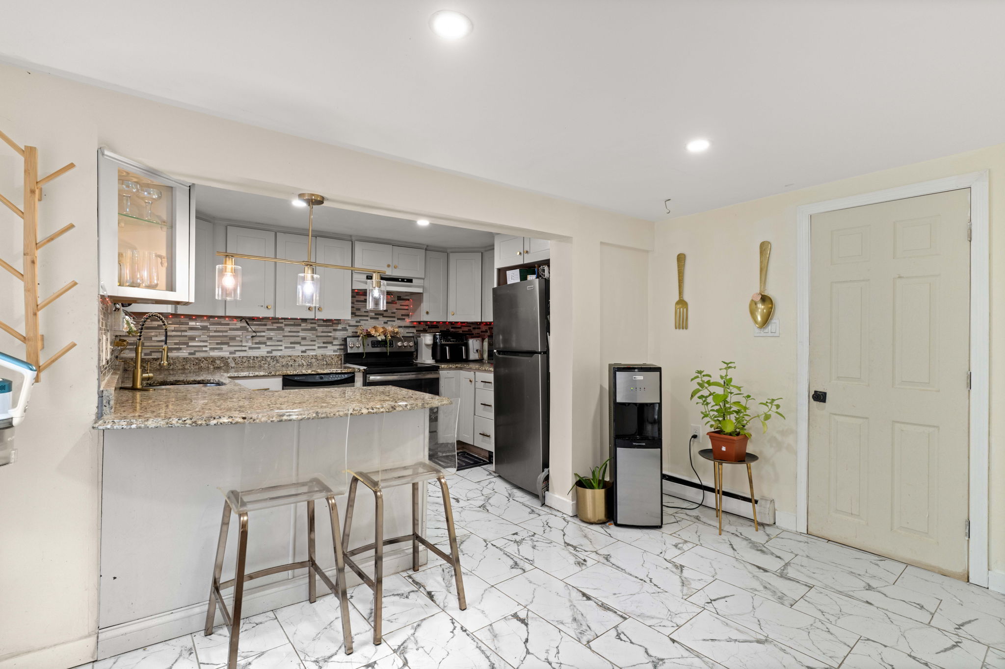 6 Palmer Ave, Plaistow, NH 03865, USA Photo 25