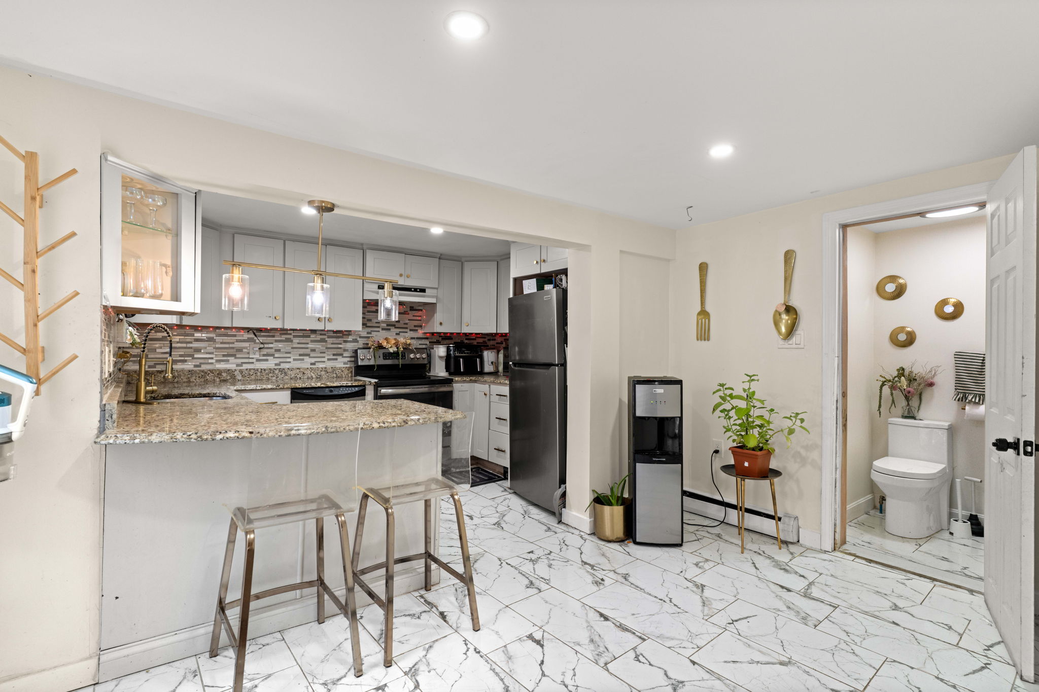 6 Palmer Ave, Plaistow, NH 03865, USA Photo 26