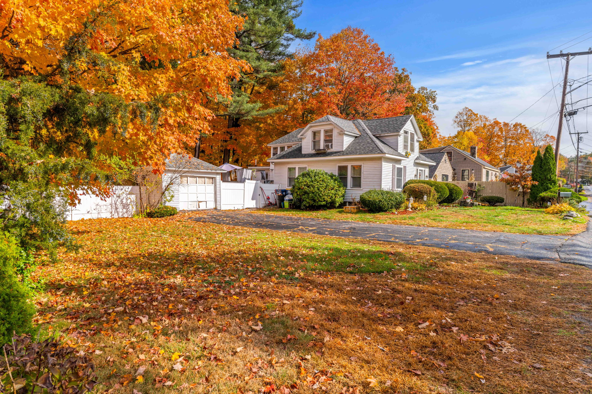 6 Palmer Ave, Plaistow, NH 03865, USA Photo 5