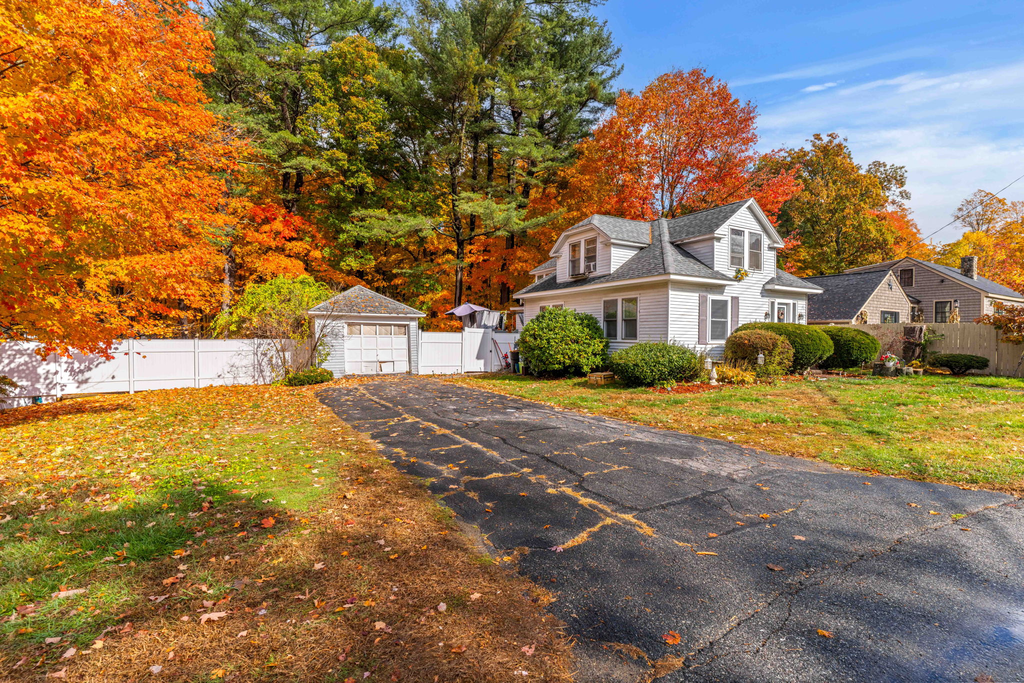 6 Palmer Ave, Plaistow, NH 03865, USA Photo 6