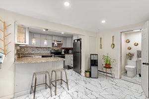 6 Palmer Ave, Plaistow, NH 03865, USA Photo 25